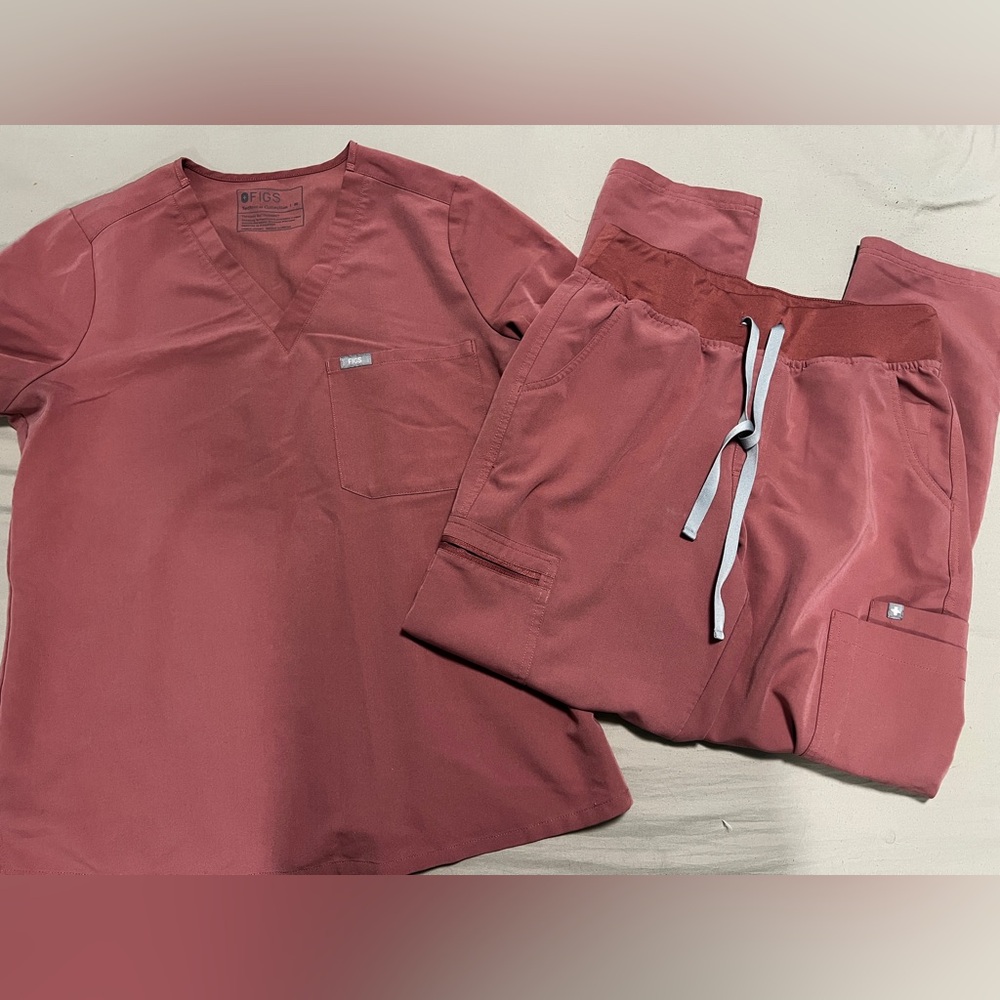 Women’s Figs set